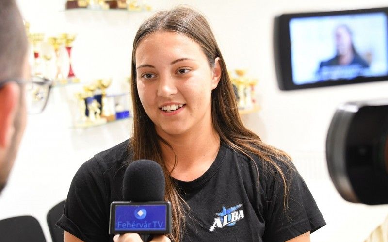 Kocsis Bettina visszatért az Alba Fehérvár női kézilabdacsapatába